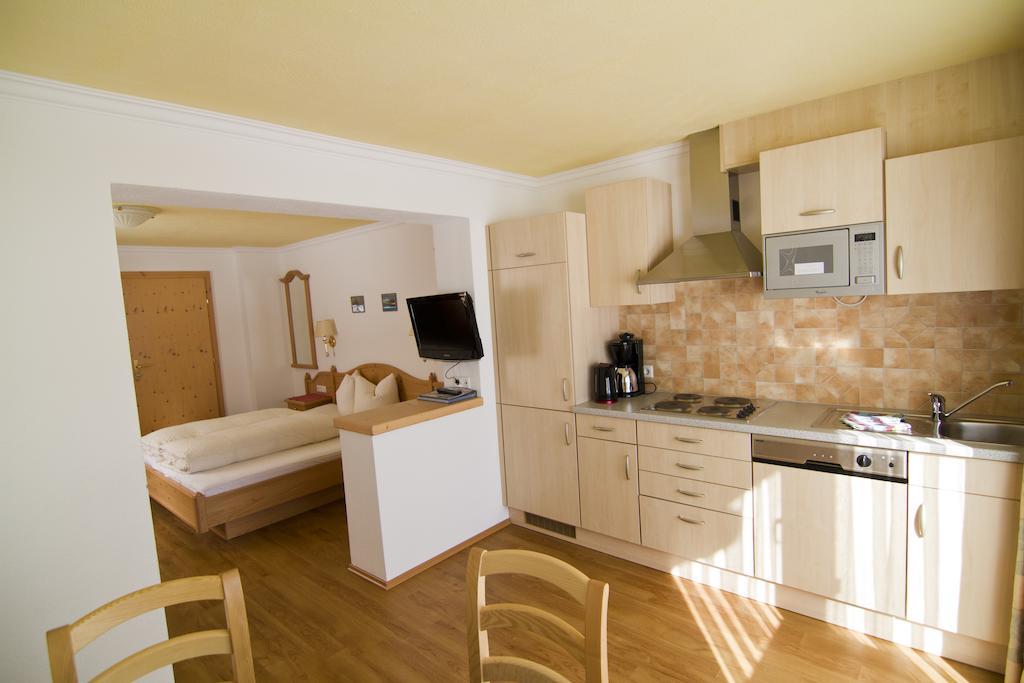 Appartment Pillerhof Obergurgl Room photo