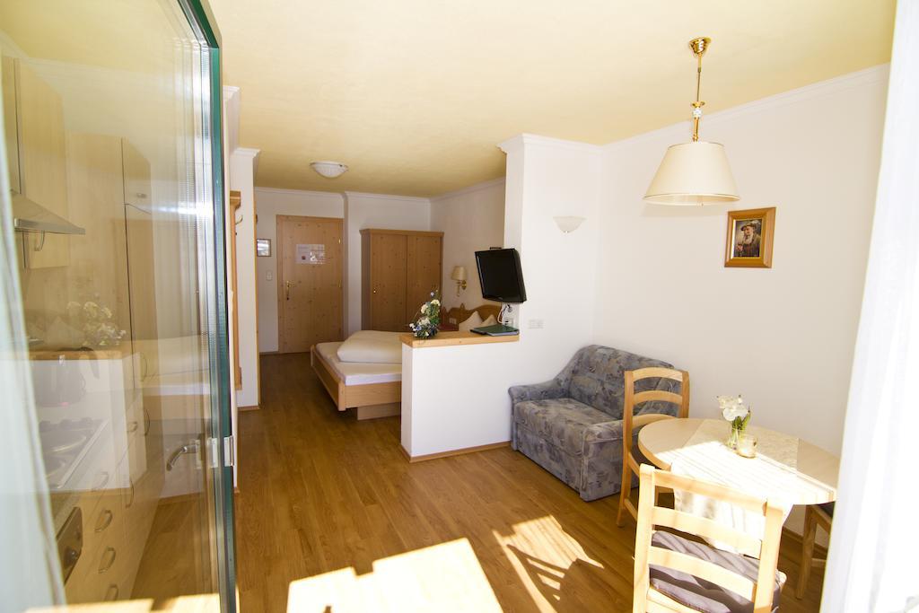 Appartment Pillerhof Obergurgl Room photo